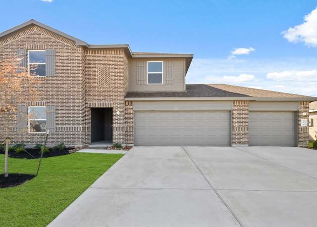 Property at 500 Comal Trl, Dayton, TX 77535, 4 beds, 3 baths