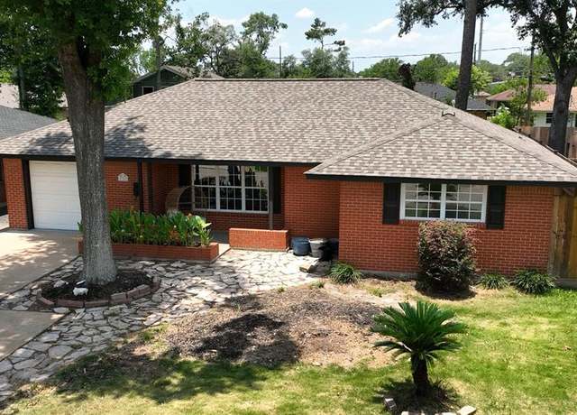 Property at 2302 Hewitt Dr, Houston, TX 77018, 3 beds, 2 baths