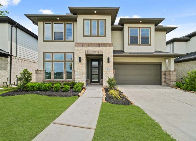 Property at 10930 White Mist Dr, Missouri City, TX 77459, 4 beds, 3.5 baths