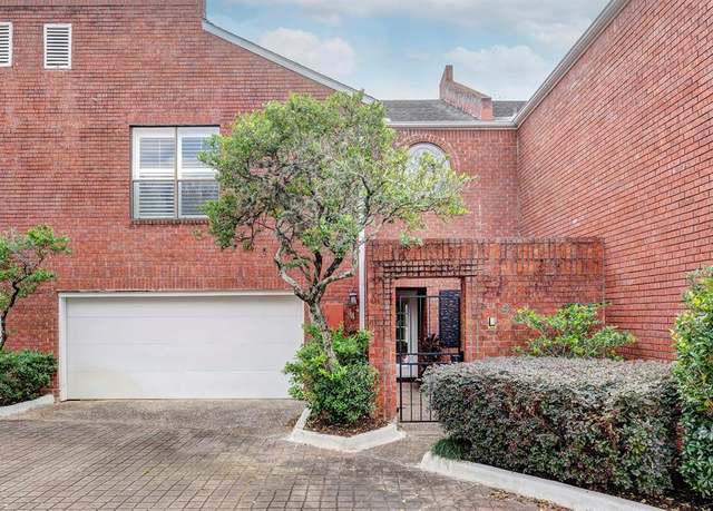 Property at 4 Rutgers Pl, West University Place, TX 77005, 2 beds, 2.5 baths