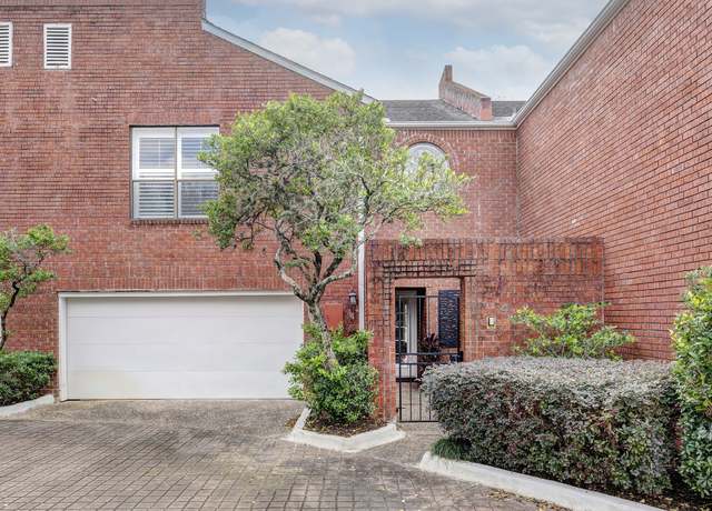 Property at 4 Rutgers Pl, West University Place, TX 77005, 2 beds, 2.5 baths