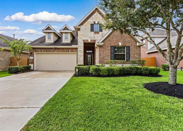 Property at 2810 Bottiglia Way, League City, TX 77573, 4 beds, 3 baths