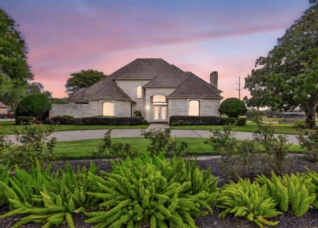 Property at 611 S Cleveland St, Dayton, TX 77535, 4 beds, 3.5 baths