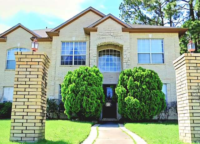 Property at 19103 Olympic Cir, Houston, TX 77346, 4 beds, 3.5 baths