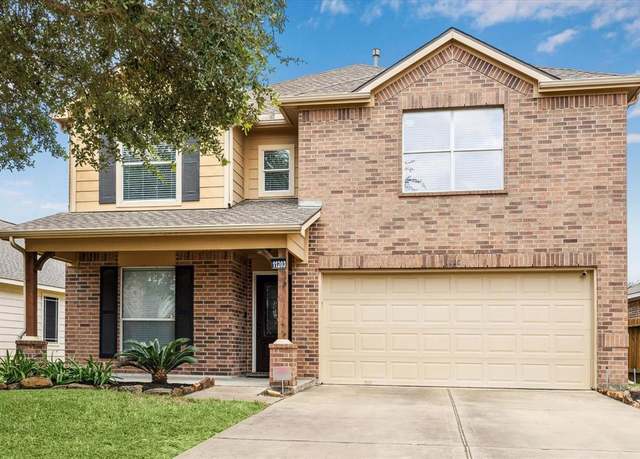 Property at 11203 Riata Canyon Dr, Cypress, TX 77433, 5 beds, 3.5 baths