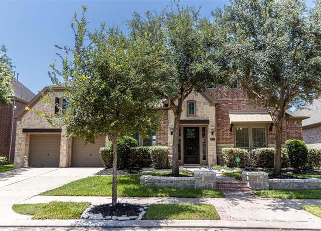 Property at 18714 S Colony Shore Dr, Cypress, TX 77433, 4 beds, 3.5 baths