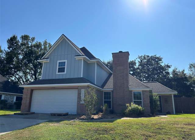 Property at 12702 River Bend Dr, Mont Belvieu, TX 77523, 3 beds, 2.5 baths
