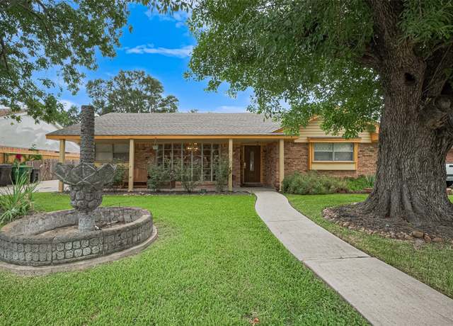 Property at 8107 Dillon St, Houston, TX 77061, 3 beds, 2 baths