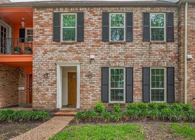 Property at 13040 Trail Hollow Dr #3040, Houston, TX 77079, 3 beds, 2.5 baths