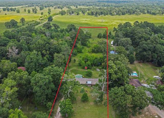 Property at 18093 Pickering Rd, Conroe, TX 77302, 3 beds, 2 baths