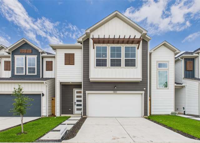 Property at 5812 Highland Sky Ln, Houston, TX 77091, 3 beds, 2.5 baths