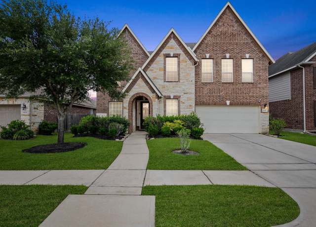 Property at 18118 Berry Garden Ln, Spring, TX 77379, 4 beds, 3.5 baths