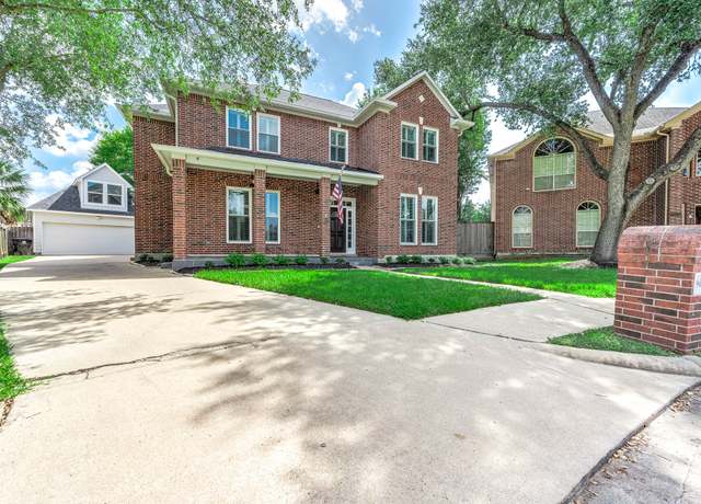 Property at 8903 Loch Lomond Ct, Houston, TX 77096, 5 beds, 4.5 baths