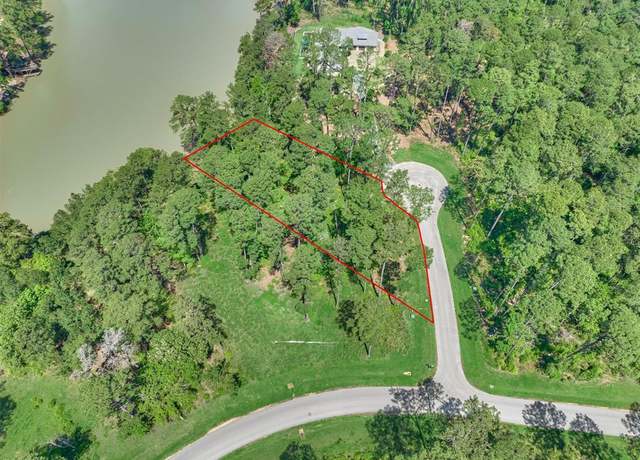 Property at 26307 Vales Vw, Montgomery, TX 77316