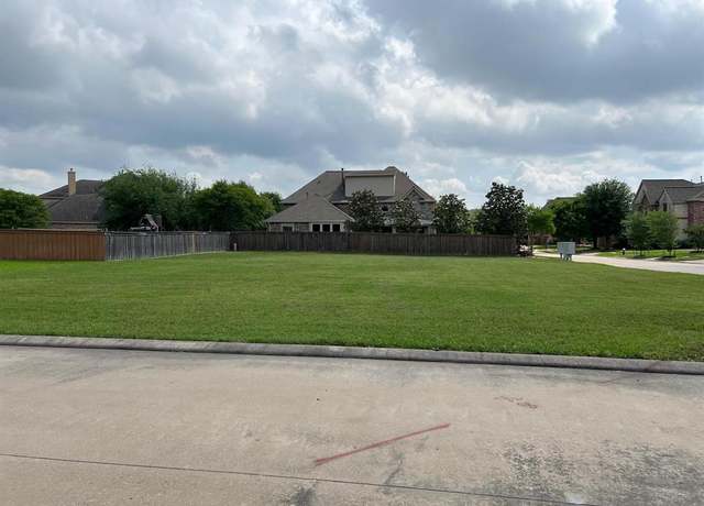 Property at 10411 Viscount Lndg, Richmond, TX 77407