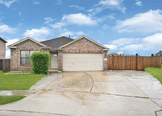 Property at 9002 Saint Laurent Ln, Houston, TX 77044, 3 beds, 2 baths
