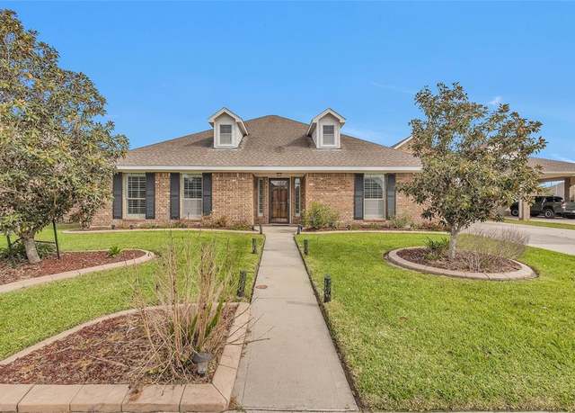 Property at 6603 Texoma Dr, Manvel, TX 77578, 4 beds, 3 baths