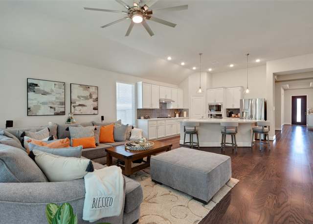 Property at 11403 Raven Claw Dr, Tomball, TX 77375, 4 beds, 3 baths