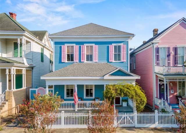 Property at 1615 Church St, Galveston, TX 77550, 4 beds, 3.5 baths