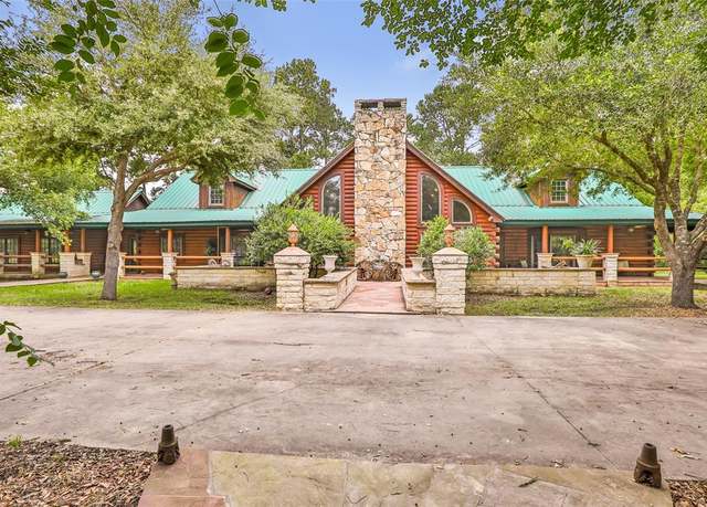 Property at 100 Independence Dr, Shepherd, TX 77371, 4 beds, 5 baths