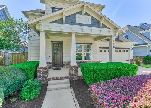 Property at 119 Cherry Oak Ln, Montgomery, TX 77316, 4 beds, 3.5 baths