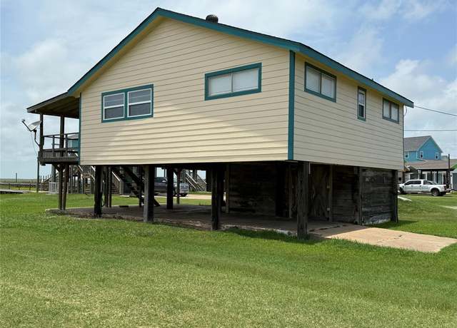 Property at 2092 County Road 201, Sargent, TX 77414, 2 beds, 2 baths