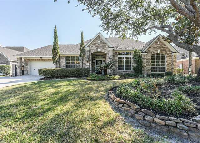 Property at 19706 Cleardale Dr, Humble, TX 77346, 3 beds, 2.5 baths