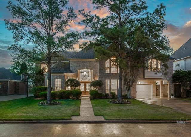 Property at 20710 Teal Point Dr, Katy, TX 77450, 5 beds, 3.5 baths