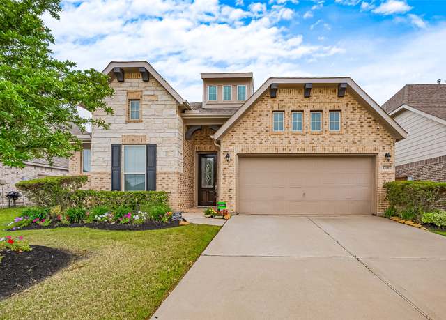 Property at 12015 Barazzieh Ct, Richmond, TX 77406, 3 beds, 2 baths