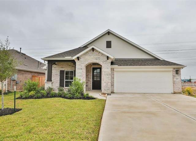 Property at 3015 Myrtle Beach Ln, League City, TX 77573, 3 beds, 2 baths