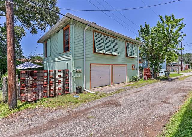 Property at 5005 Avenue N Rear, Galveston, TX 77551, 3 beds, 2 baths