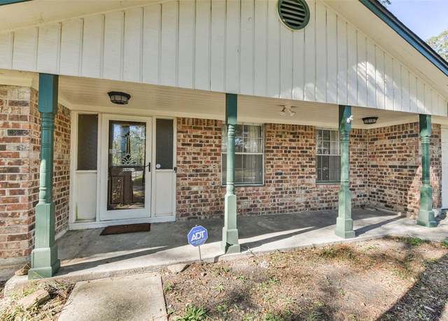 Property at 1805 Twila Ln, Conroe, TX 77301, 3 beds, 2 baths