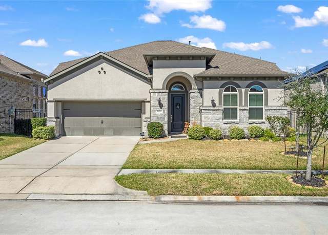 Property at 5034 Robin Park Ct, Porter, TX 77365, 3 beds, 2.5 baths