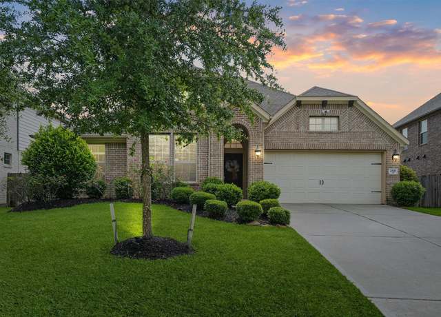 Property at 2610 Granite River Ln, Conroe, TX 77385, 4 beds, 2.5 baths