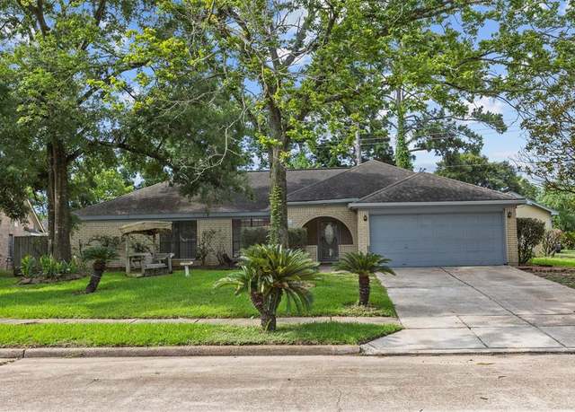 Property at 14202 Double Pine Dr, Houston, TX 77015, 3 beds, 2 baths