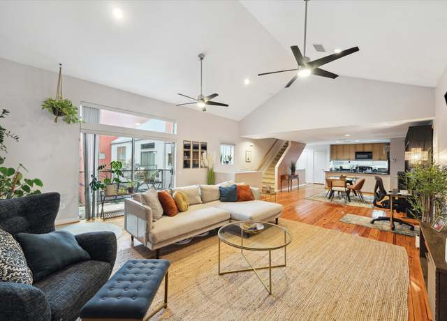Property at 1414 Cleveland St Unit C, Houston, TX 77019, 2 beds, 2 baths