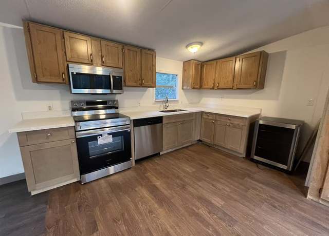 Property at 183 Cypress St, Huffman, TX 77336, 3 beds, 2 baths