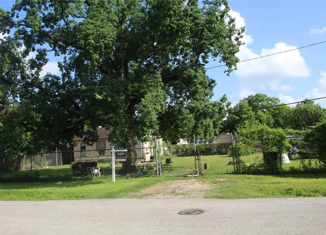 Property at 7902 Wiggins St, Houston, TX 77029, 2 beds, 1 bath