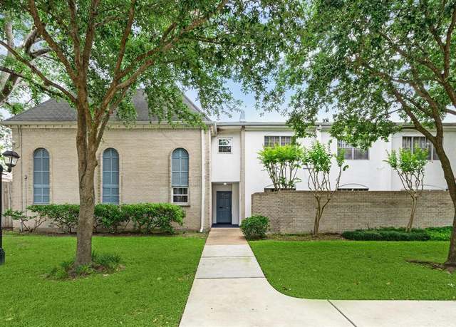 Property at 2700 Bellefontaine St Unit B14W, Houston, TX 77025, 1 bed, 1.5 baths