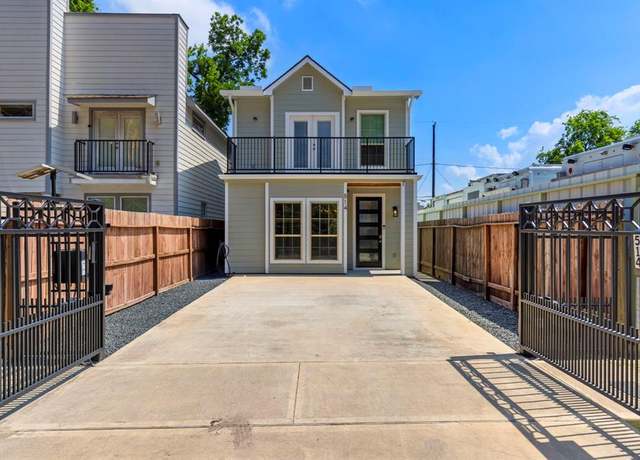 Property at 514 E 29th St, Houston, TX 77008, 3 beds, 2.5 baths