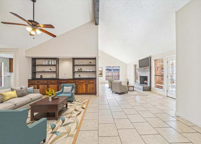 Property at 2302 Bright Meadows Dr, Missouri City, TX 77489, 3 beds, 2 baths