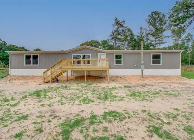 Property at 14368 Forest Cir, Montgomery, TX 77356, 5 beds, 3 baths