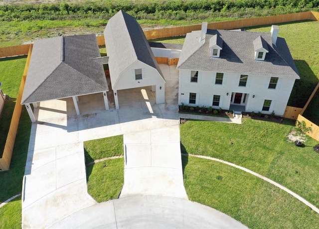 Property at 2111 Larissa Cir, League City, TX 77539, 6 beds, 6 baths
