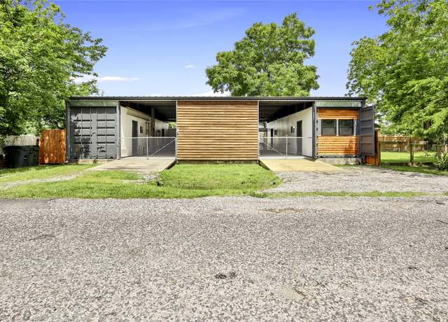Property at 4622 4th St, Bacliff, TX 77518, 1 bed, 1 bath