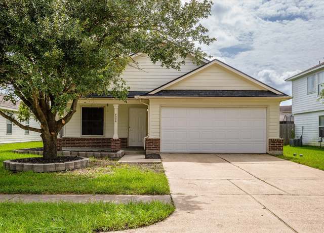 Property at 8006 Ginger Park Dr, Baytown, TX 77521, 3 beds, 2 baths