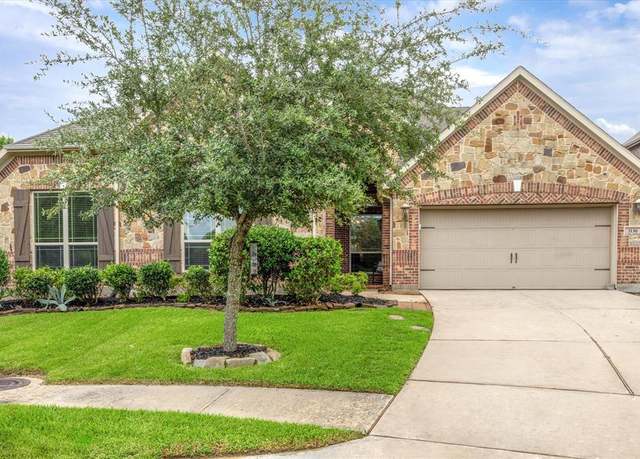 Property at 1136 Hancock Springs Ln, Friendswood, TX 77546, 4 beds, 4 baths