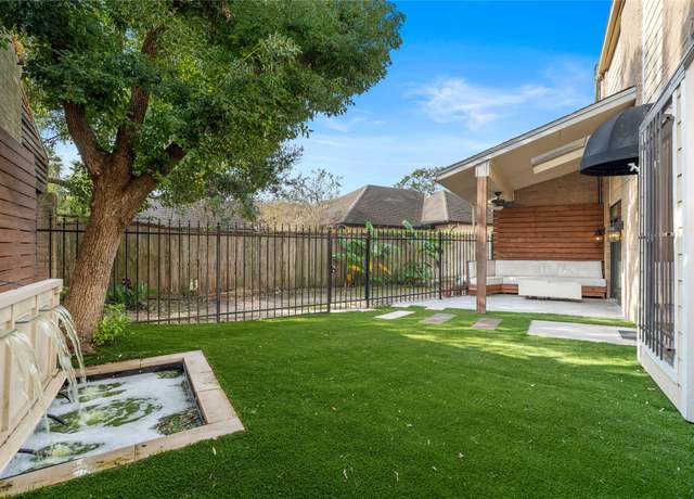 Property at 1111 Potomac Dr Unit B, Houston, TX 77057, 3 beds, 2.5 baths