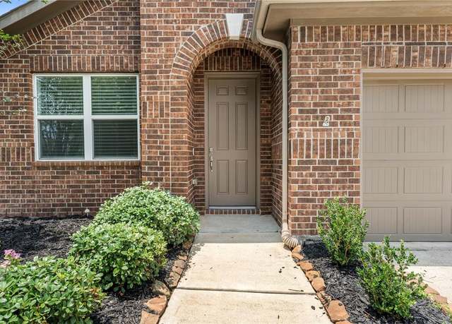Property at 2206 Hidden Meadow Ln, Pearland, TX 77089, 3 beds, 2 baths