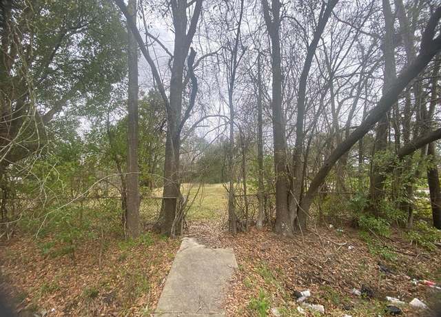 Property at 2875 Goliad St, Beaumont, TX 77701