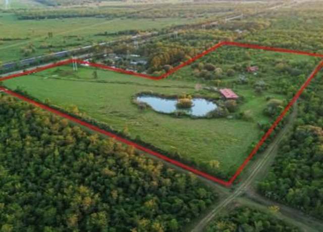 Property at 2830 County Road 290, Angleton, TX 77515, 3 beds, 2 baths